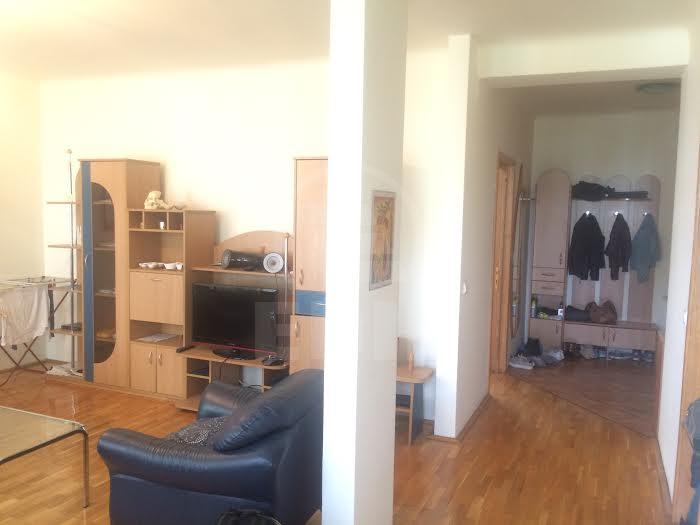 Inchiriere Apartament 3 camere CENTRAL