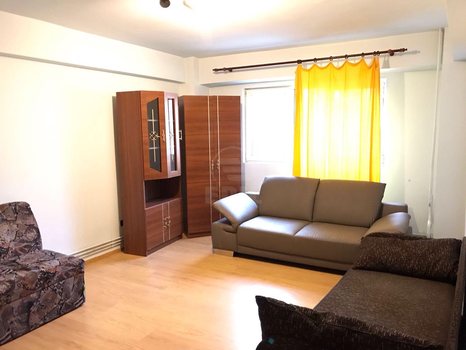 Inchiriere Apartament 3 camere CENTRAL