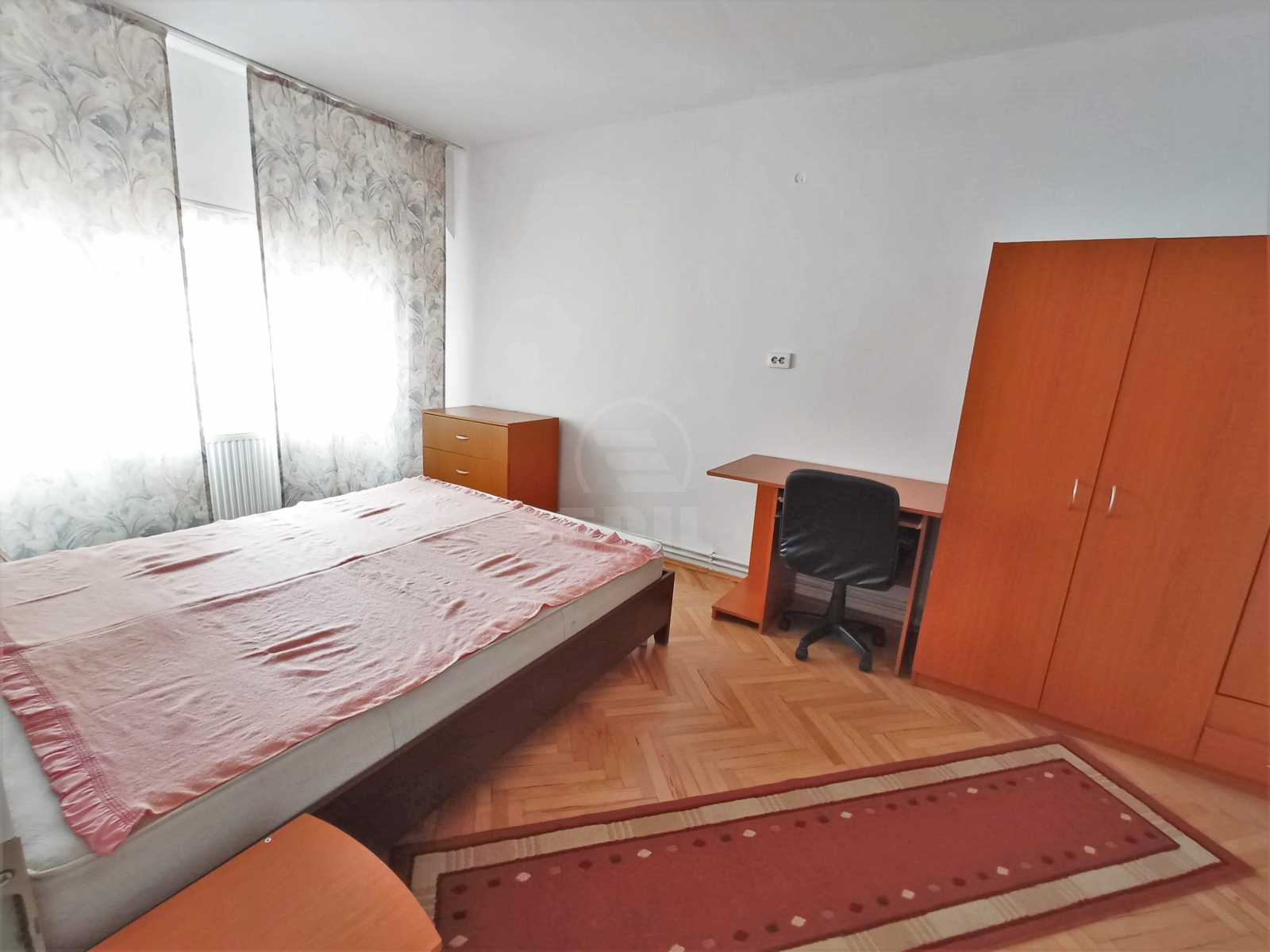 Louer Appartement 3 Chambres CENTRAL-6