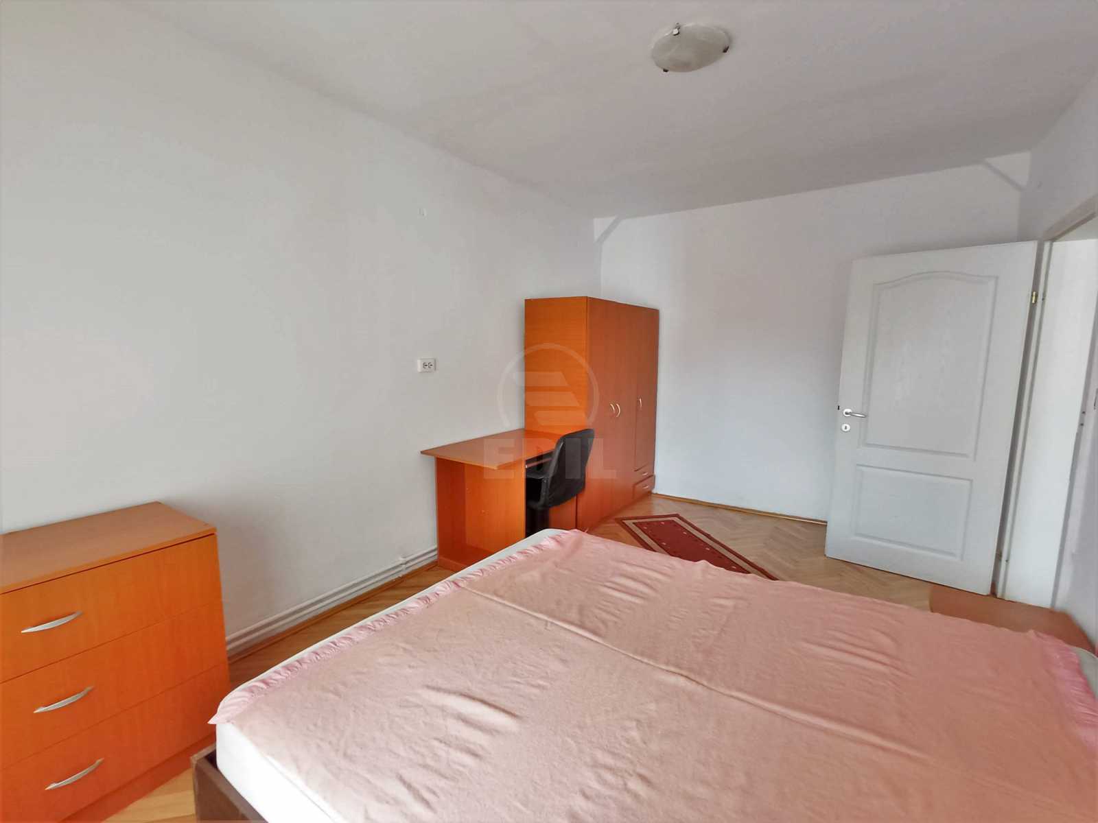 Louer Appartement 3 Chambres CENTRAL-7