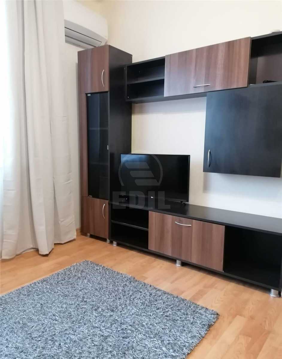 Rent Apartment 2 Rooms CENTRAL-8