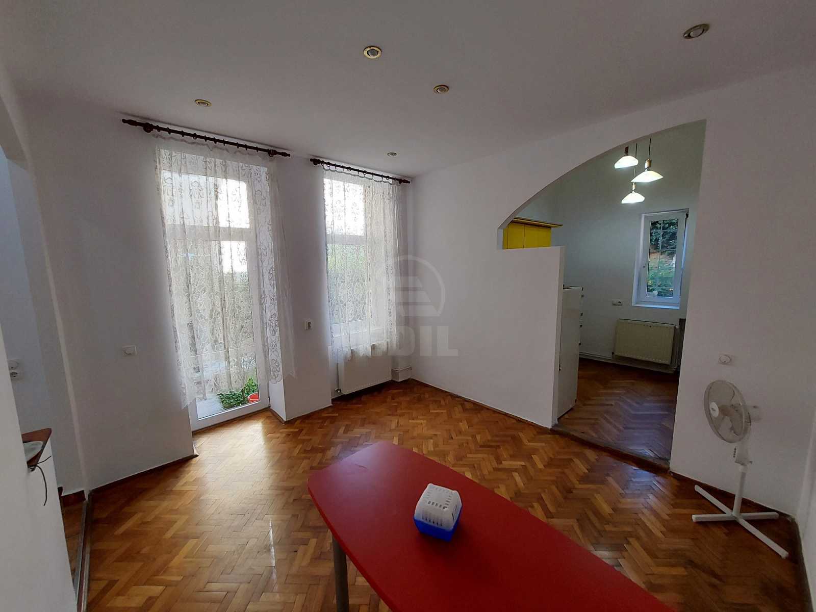 Rent Apartment 3 Rooms CENTRAL-5