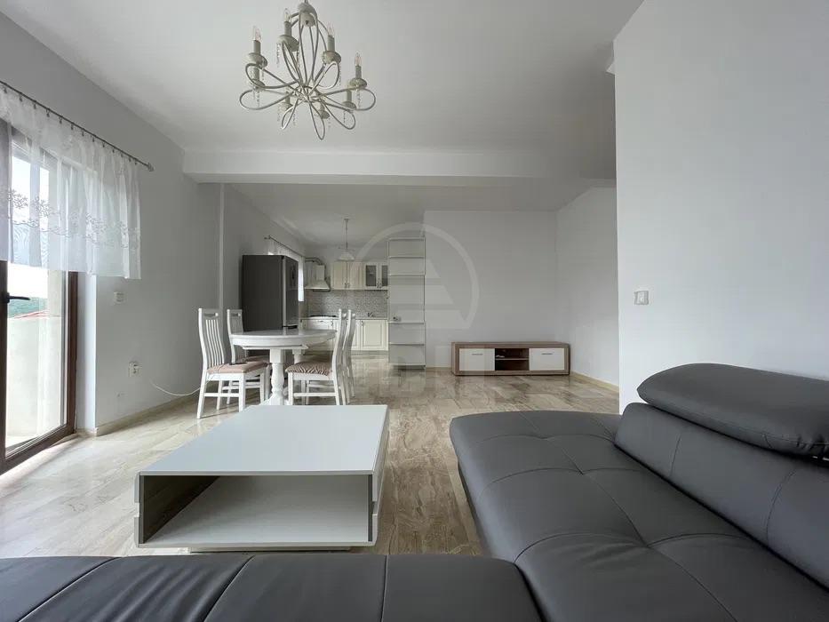 Rent House 4 Rooms EUROPA