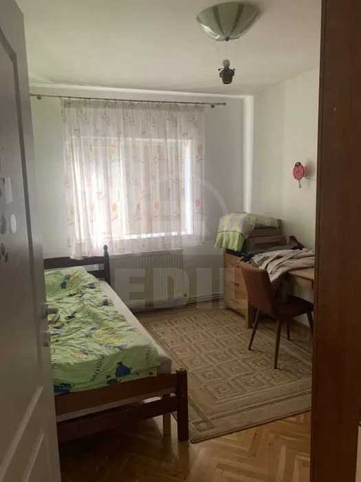 Rent Apartment 4 Rooms ZORILOR-4