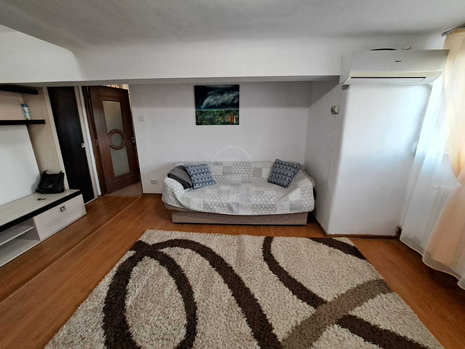 Rent Apartment 1 Room CENTRAL