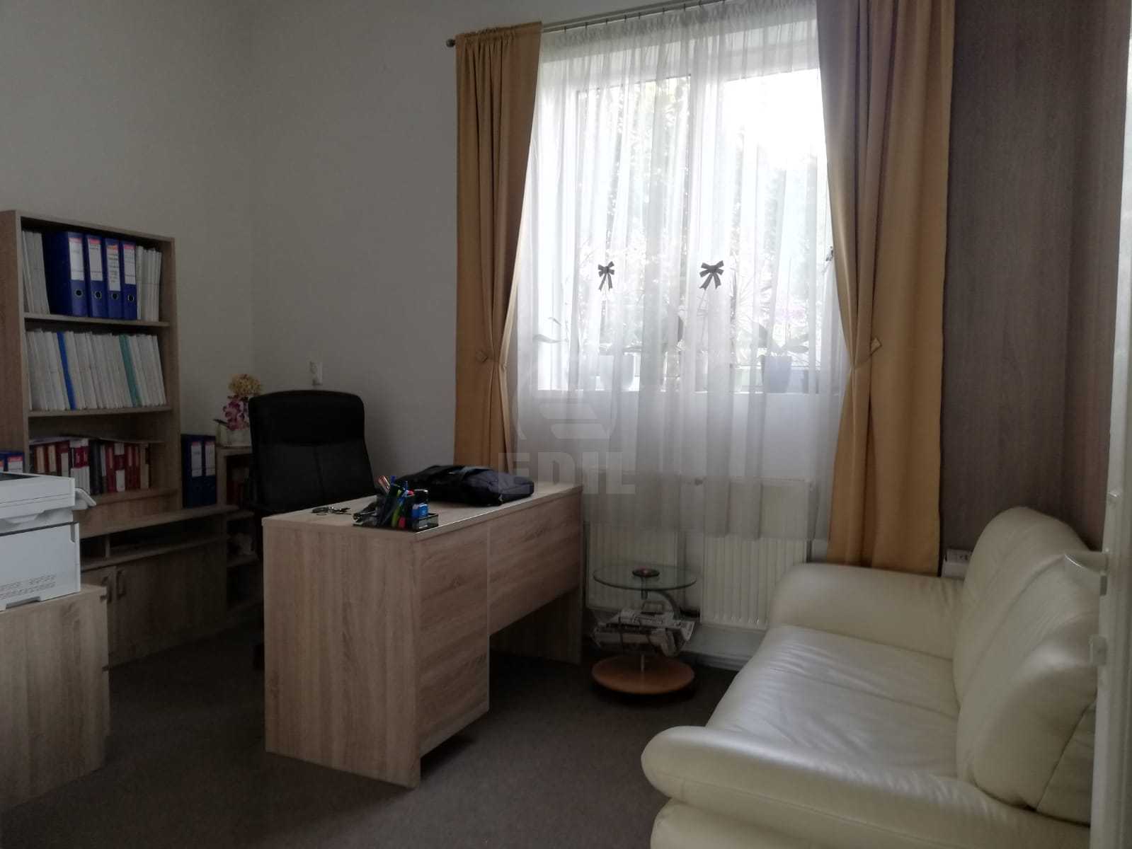Rent Office 2 Rooms CENTRAL-6