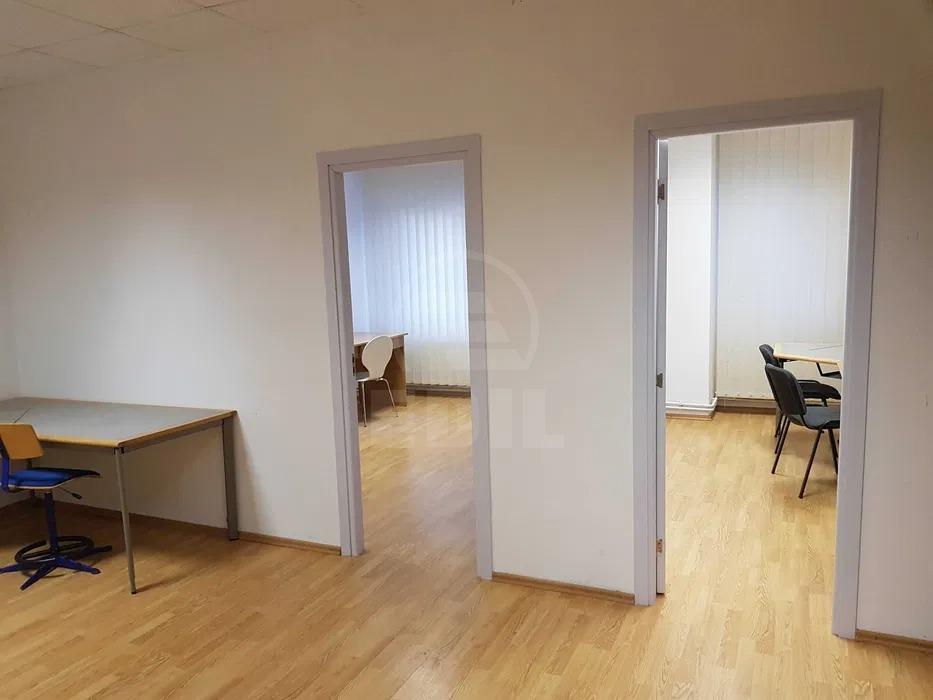 Rent Office 3 Rooms ZORILOR
