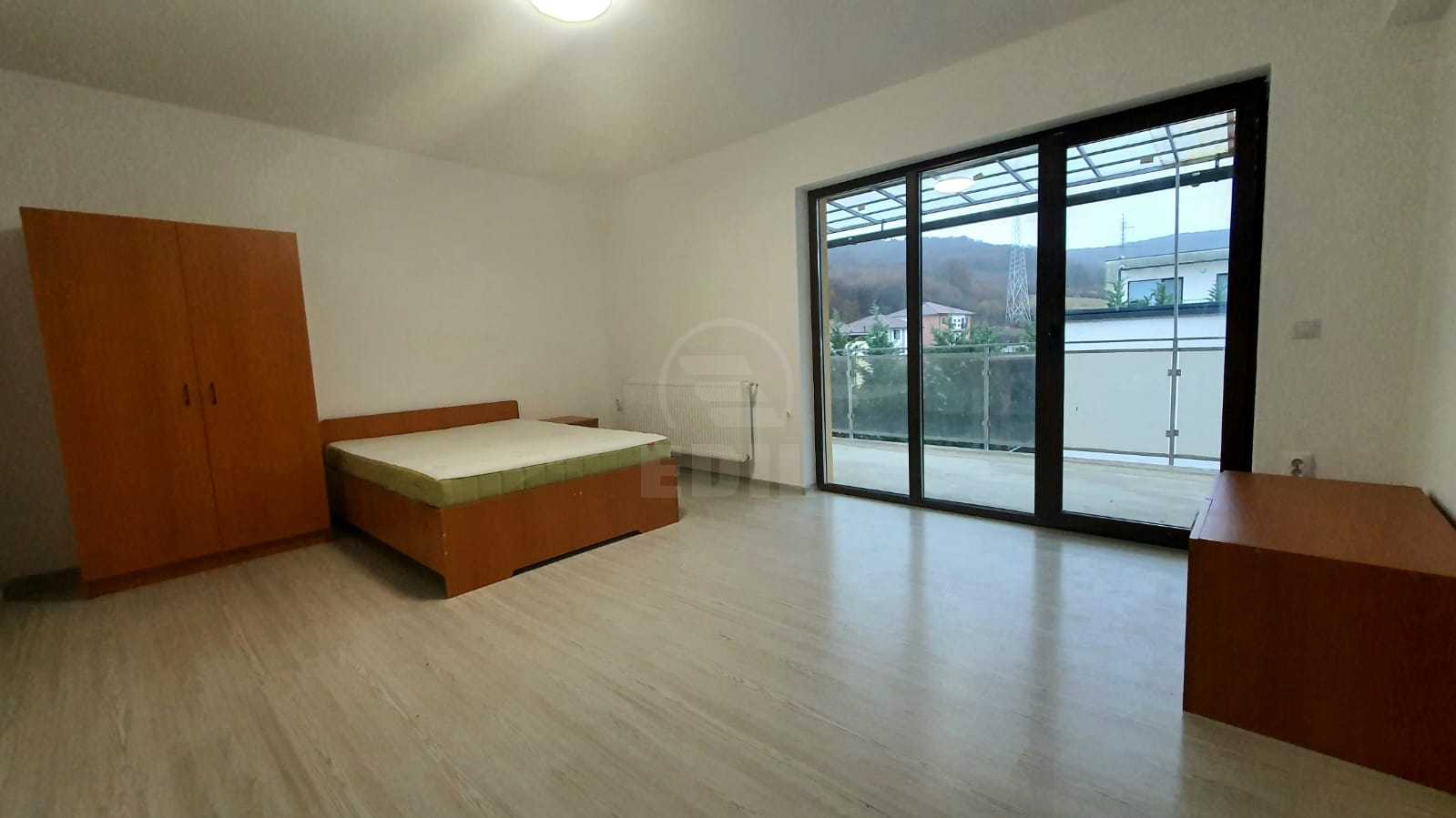 Rent Apartment 2 Rooms MANASTUR-2