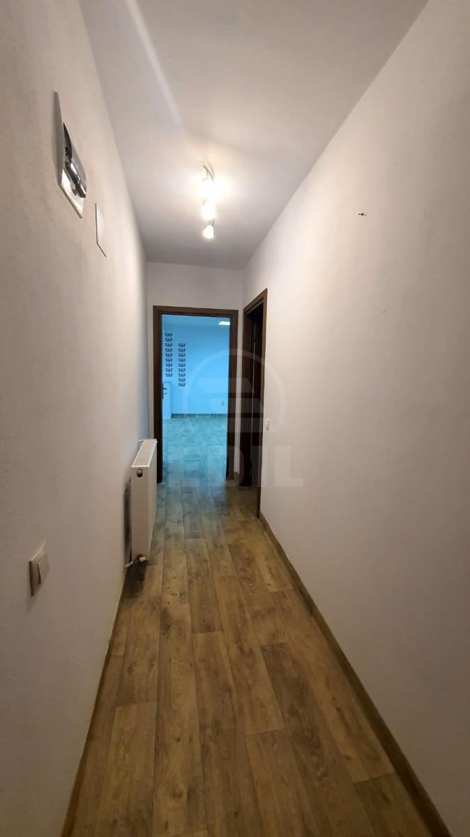 Rent Commercial space 3 Rooms GHEORGHENI-10
