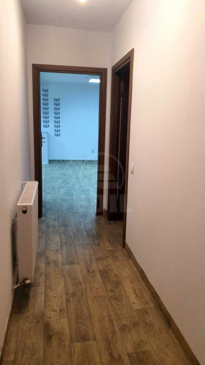 Rent Commercial space 3 Rooms GHEORGHENI-11