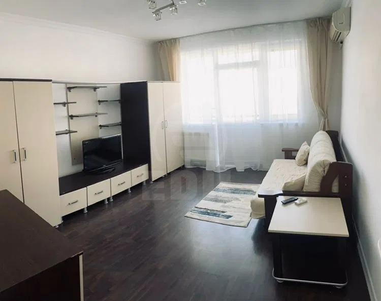 Rent Apartment 1 Room CENTRAL-6