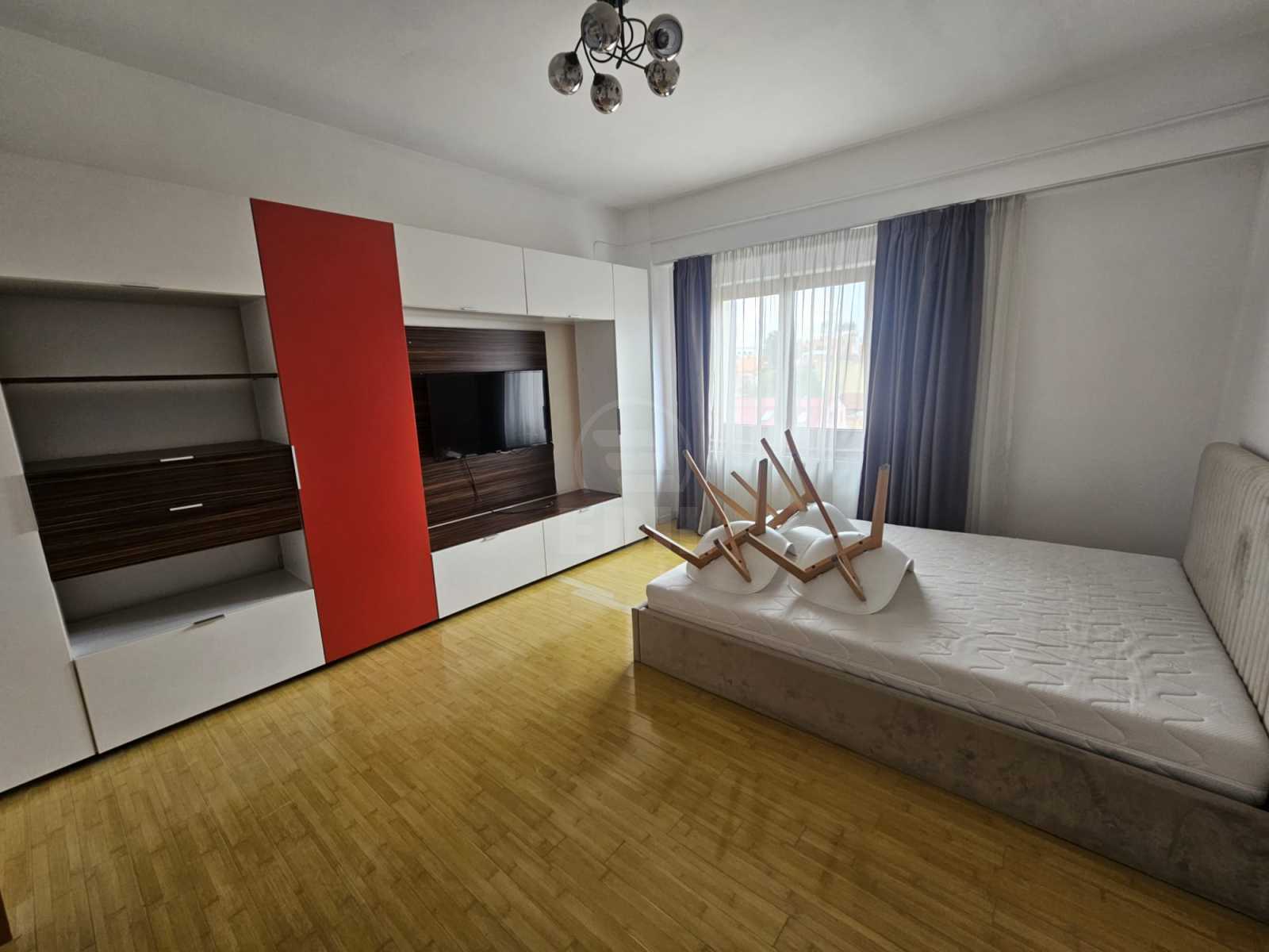 Rent Apartment 1 Room CENTRAL