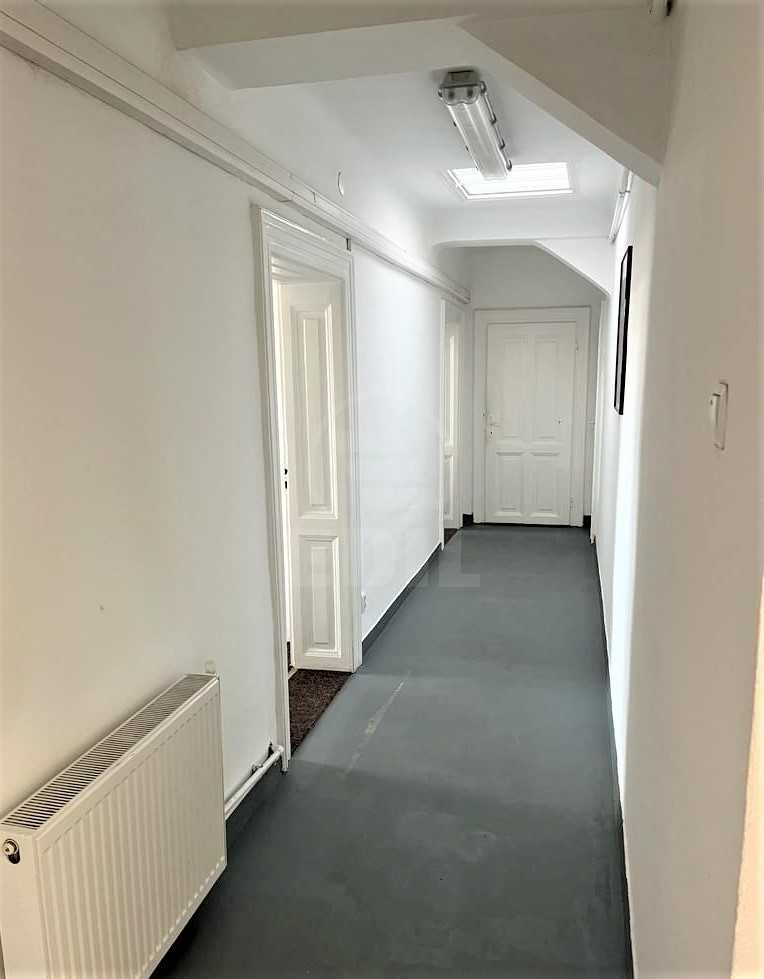 Rent Office 5 Rooms CENTRAL-7
