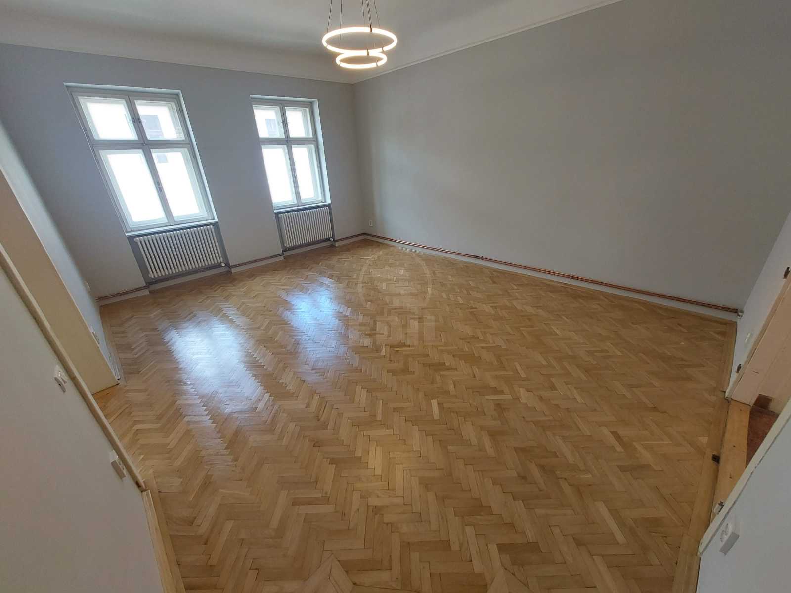 Rent Apartment 2 Rooms CENTRAL-6