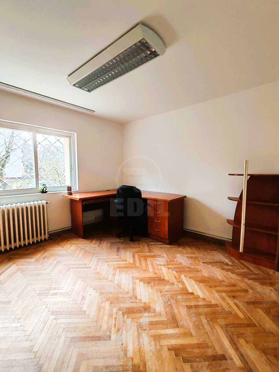 Rent Office 5 Rooms GHEORGHENI-9