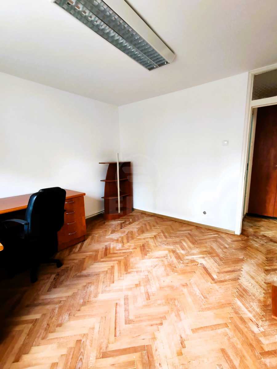 Rent Office 5 Rooms GHEORGHENI-5