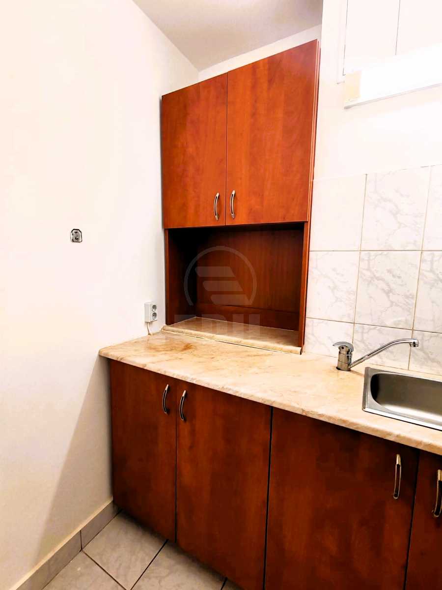 Rent Office 5 Rooms GHEORGHENI-3