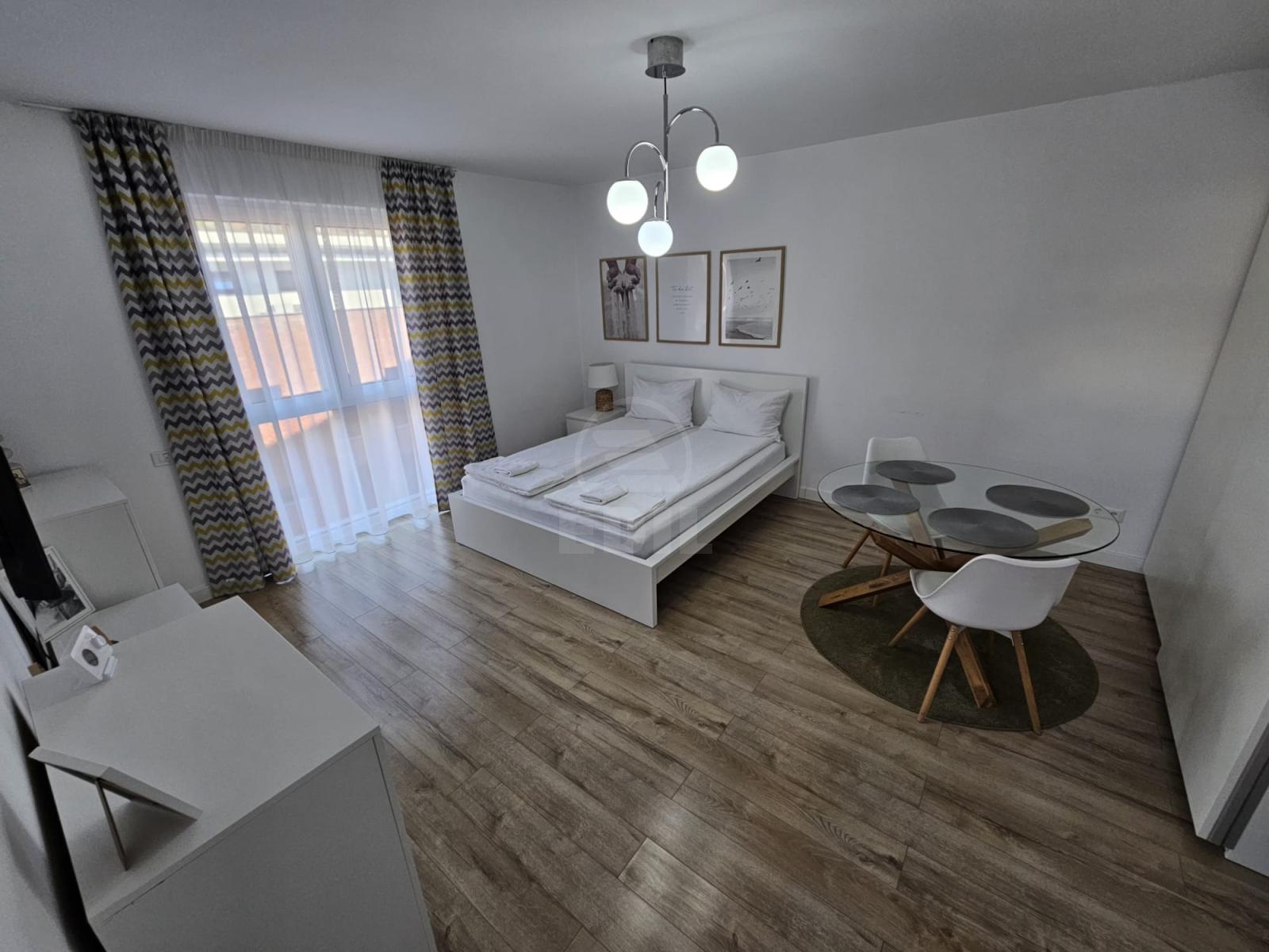 Rent Apartment 1 Room CENTRAL