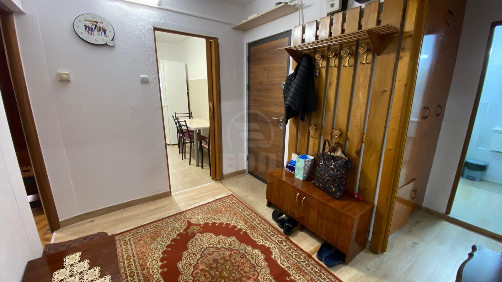 Rent Apartment 4 Rooms MANASTUR