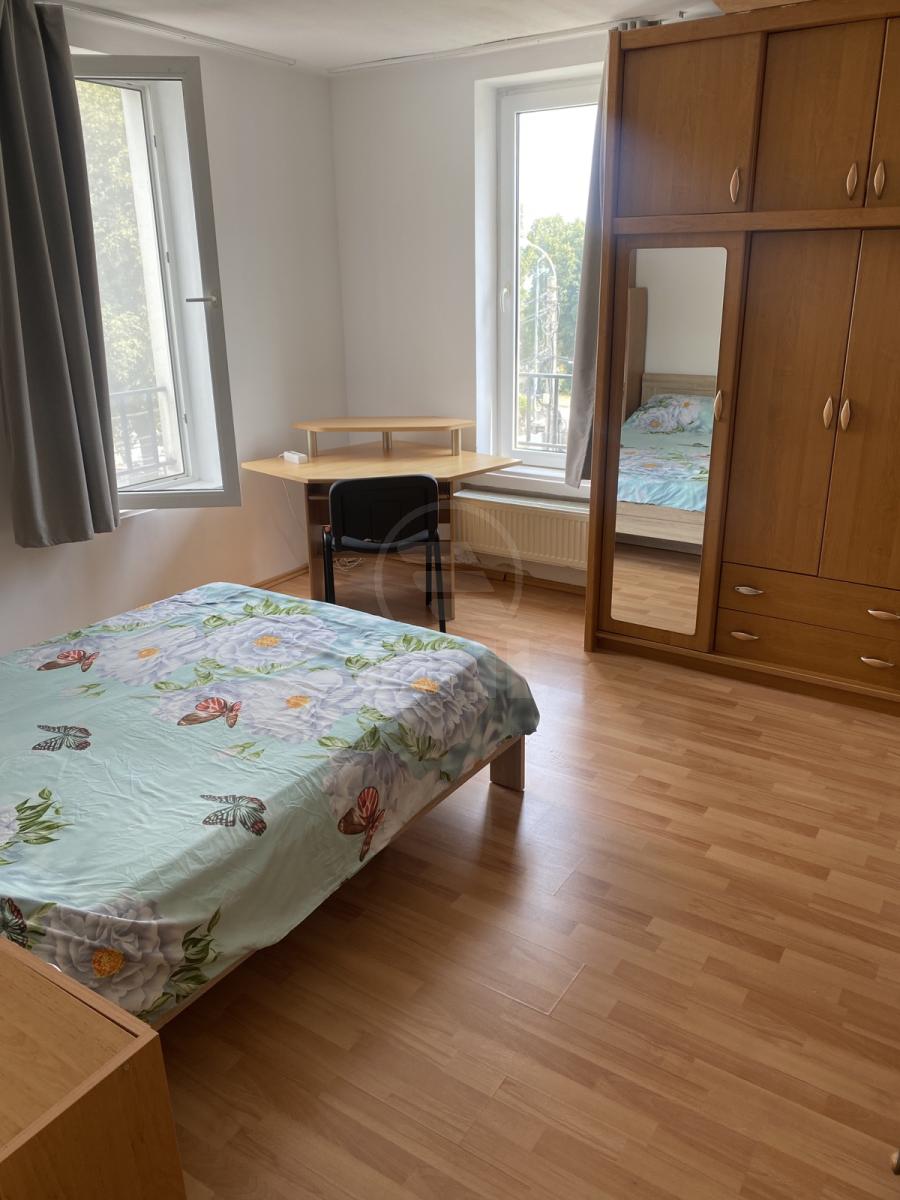 Rent Apartment 2 Rooms ZORILOR