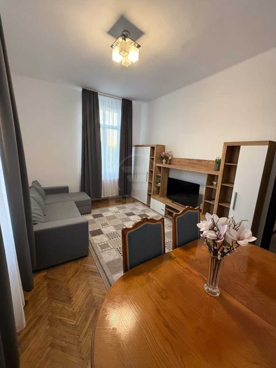 Louer Appartement 3 Chambres CENTRAL