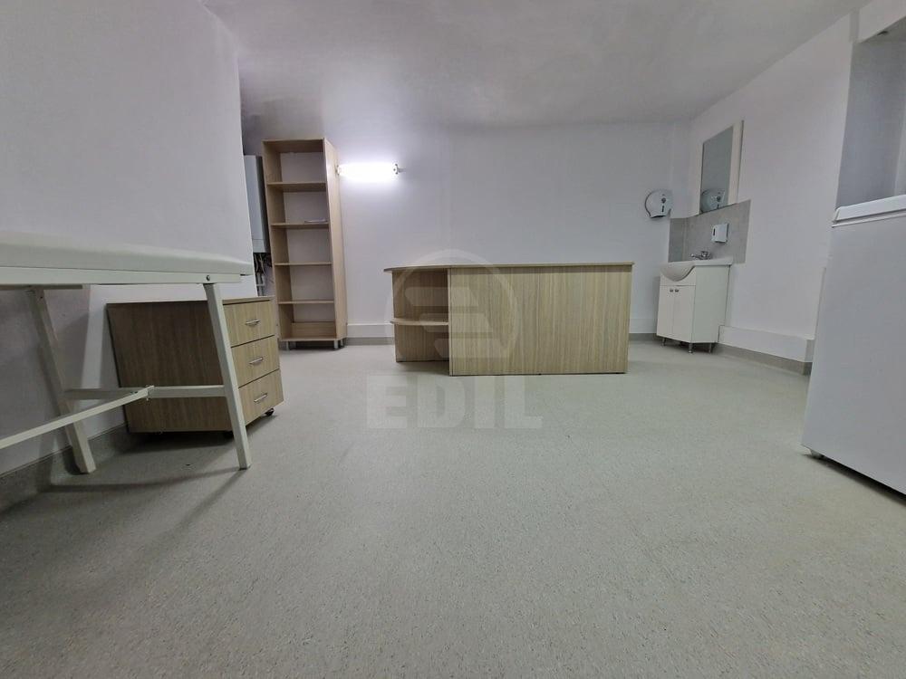 Rent Commercial space 6 Rooms ANDREI MURESANU