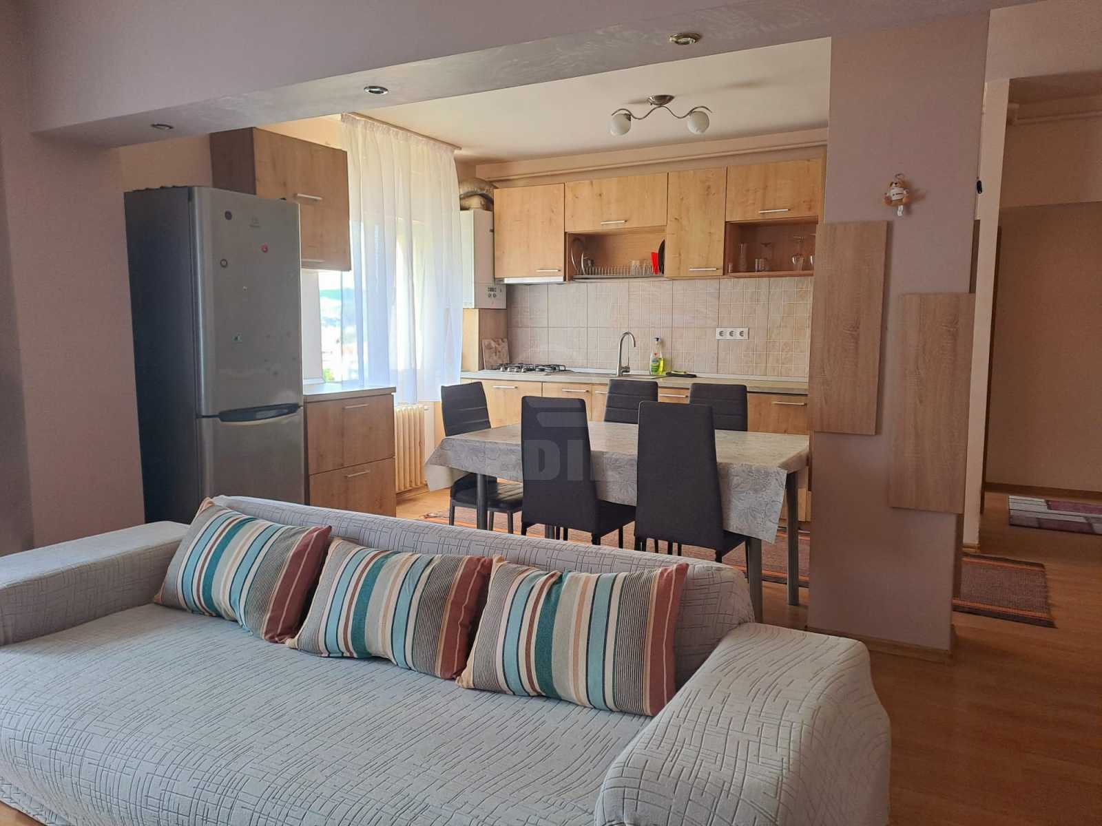 Louer Appartement 3 Chambres MARASTI