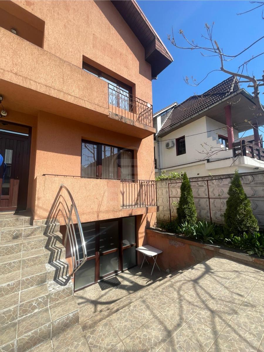 Rent House 9 Rooms GHEORGHENI