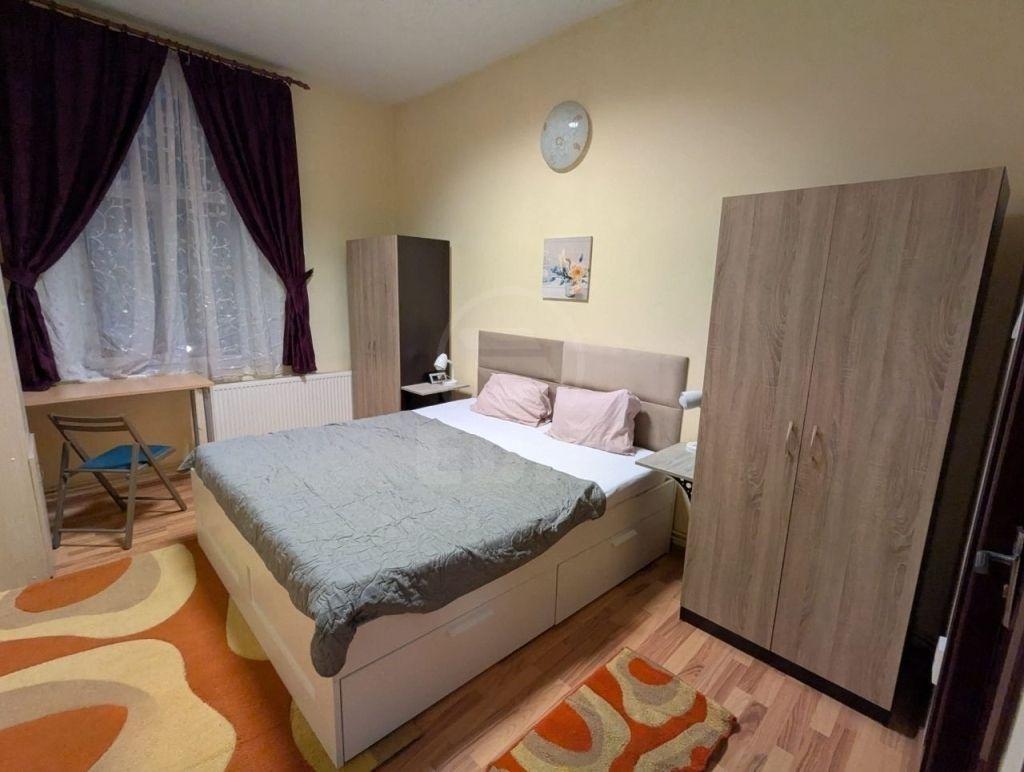 Inchiriere Apartament 3 camere CENTRAL