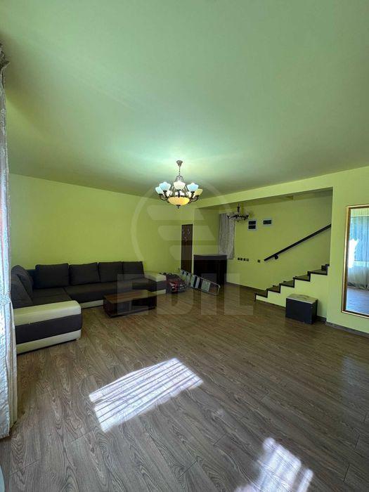 Louer Maison 8 Chambres ANDREI MURESANU
