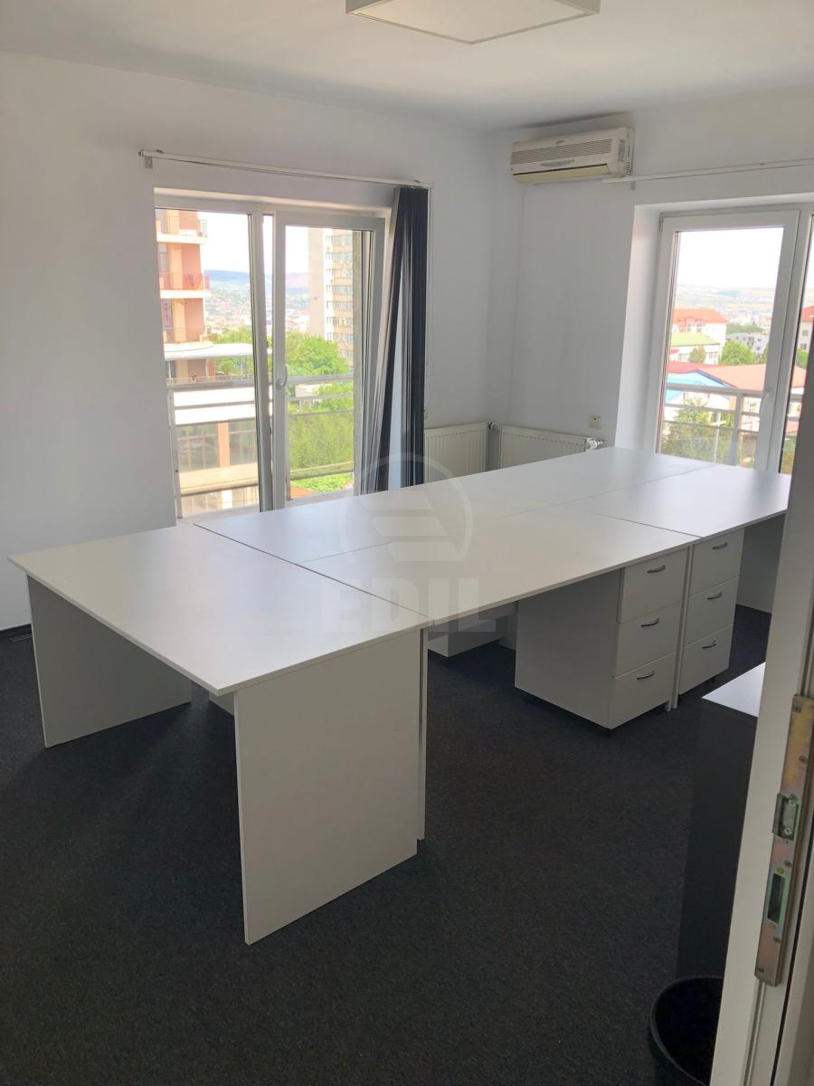 Rent Office 4 Rooms ZORILOR