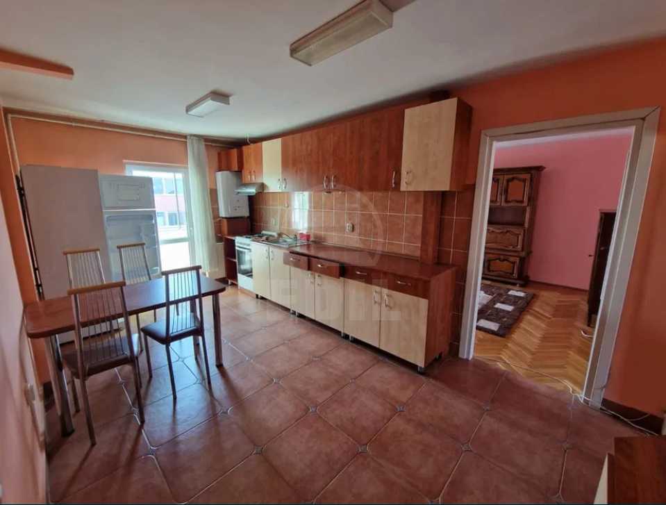 Louer Appartement 3 Chambres GHEORGHENI