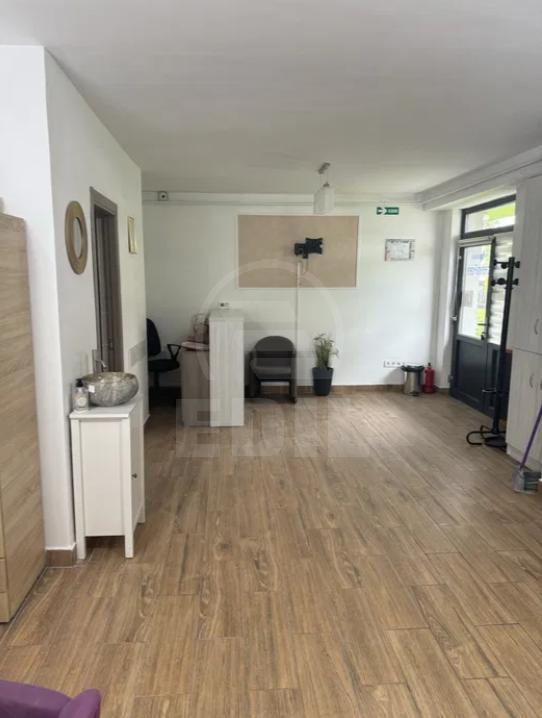 Rent Commercial space 2 Rooms SOPOR
