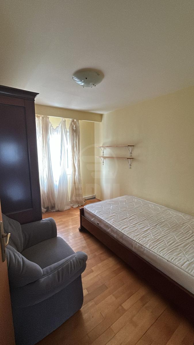 Inchiriere Apartament 4 camere ZORILOR