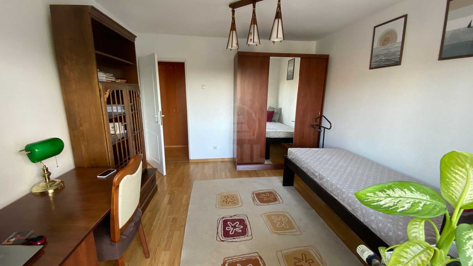 Inchiriere Apartament 4 camere GHEORGHENI