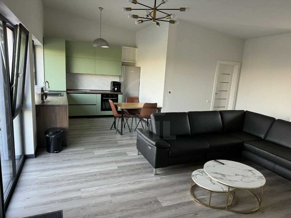 Inchiriere Apartament 3 camere DEZMIR