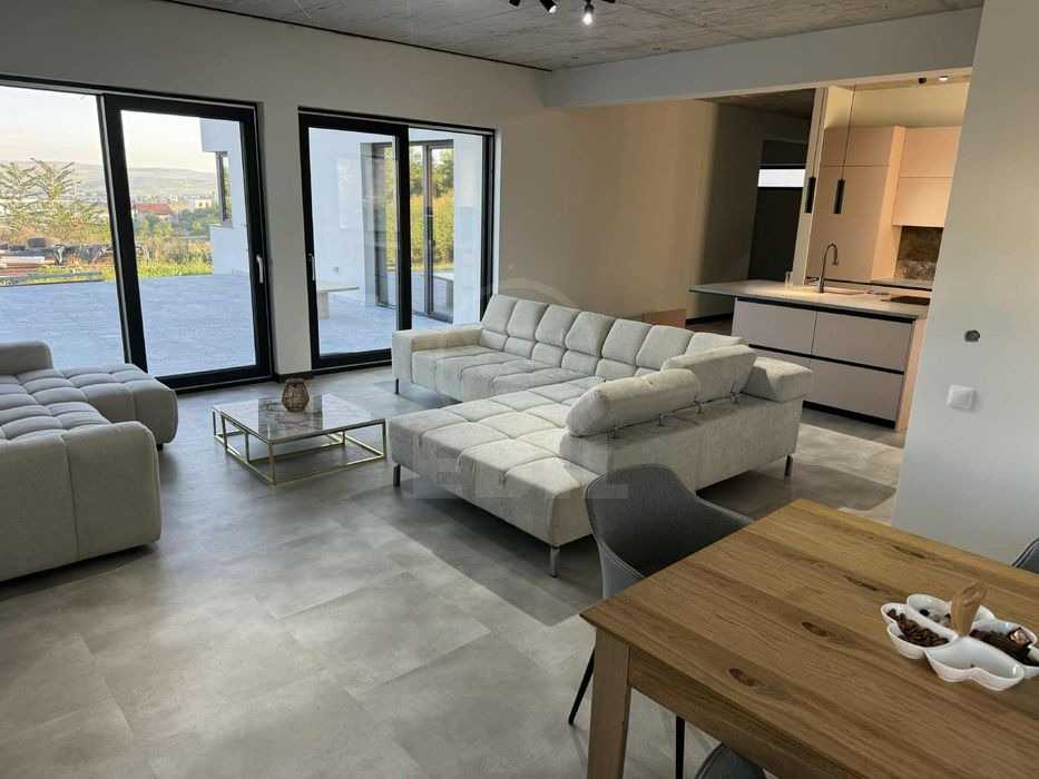 Inchiriere Apartament 3 camere DEZMIR