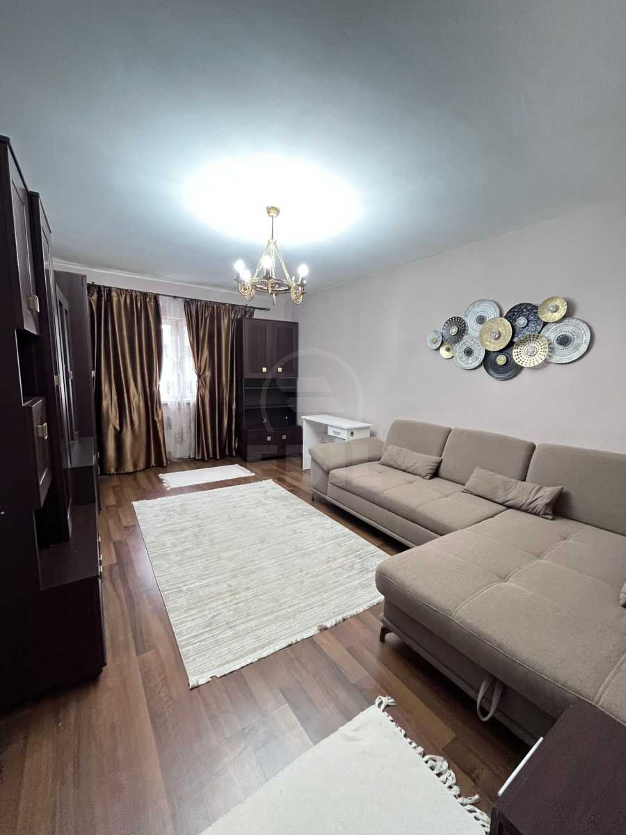 Louer Appartement 3 Chambres ZORILOR