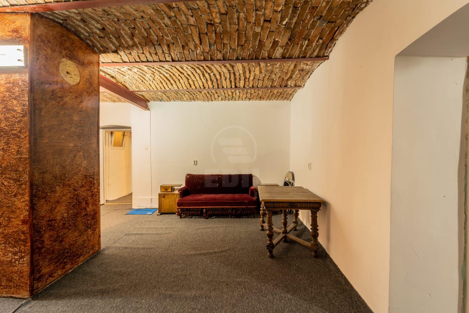 Louer Bureau 3 Chambres CENTRAL