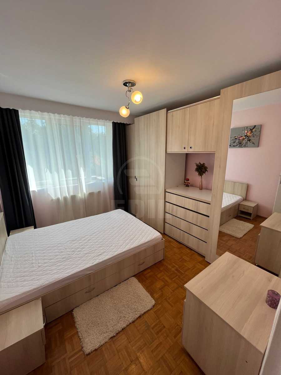 Inchiriere Apartament 3 camere CENTRAL