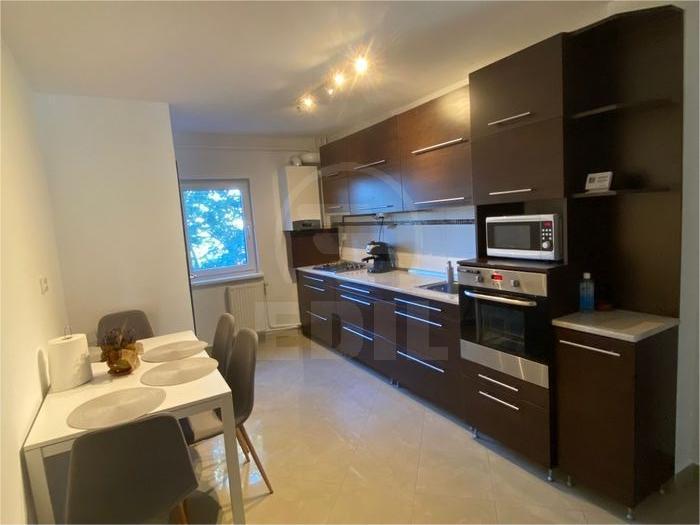Louer Appartement 4 Chambres ZORILOR