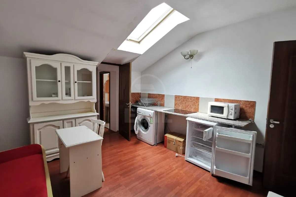 Louer Appartement 1 Chambre CENTRAL-2