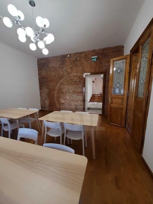 Louer Bureau 2 Chambres CENTRAL