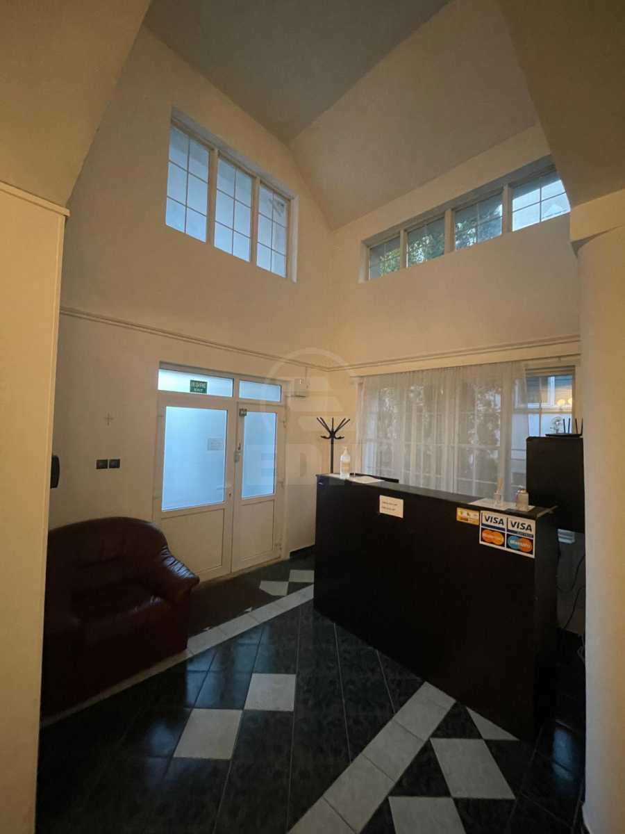 Louer Maison 13 Chambres ZORILOR-3