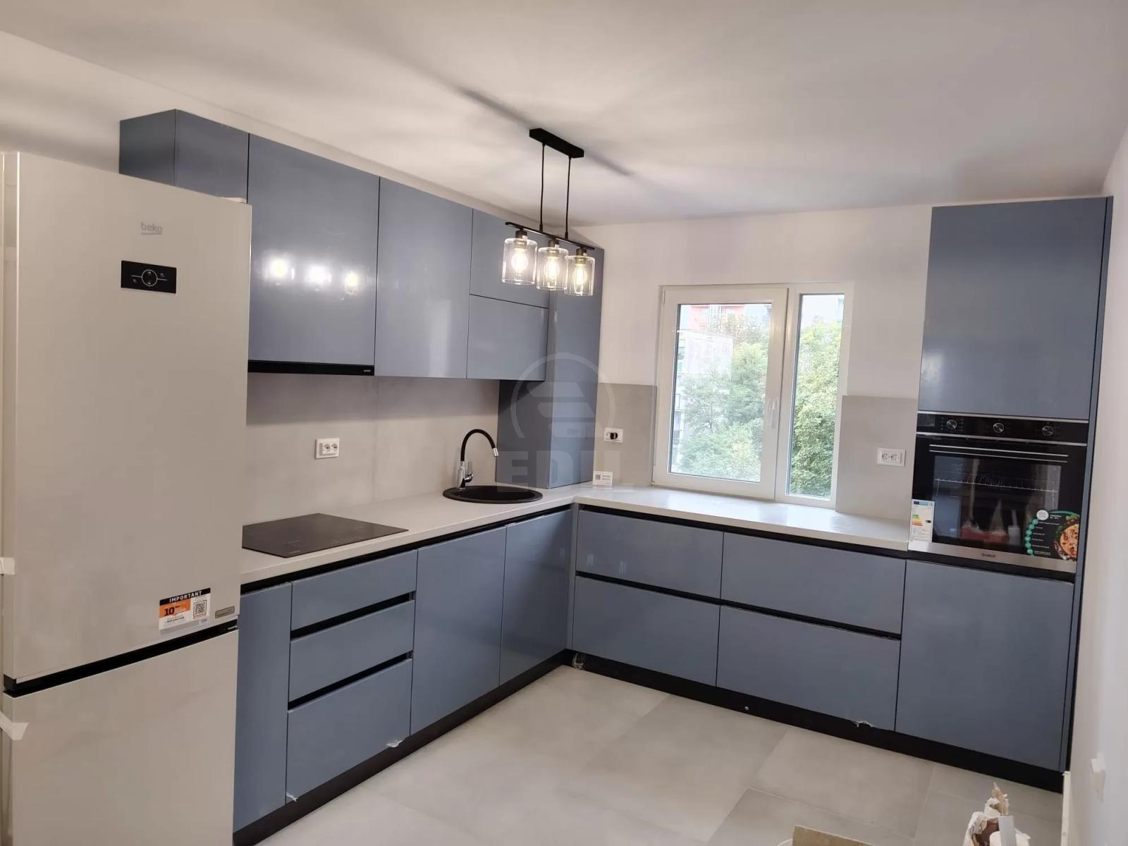 Louer Appartement 4 Chambres GHEORGHENI