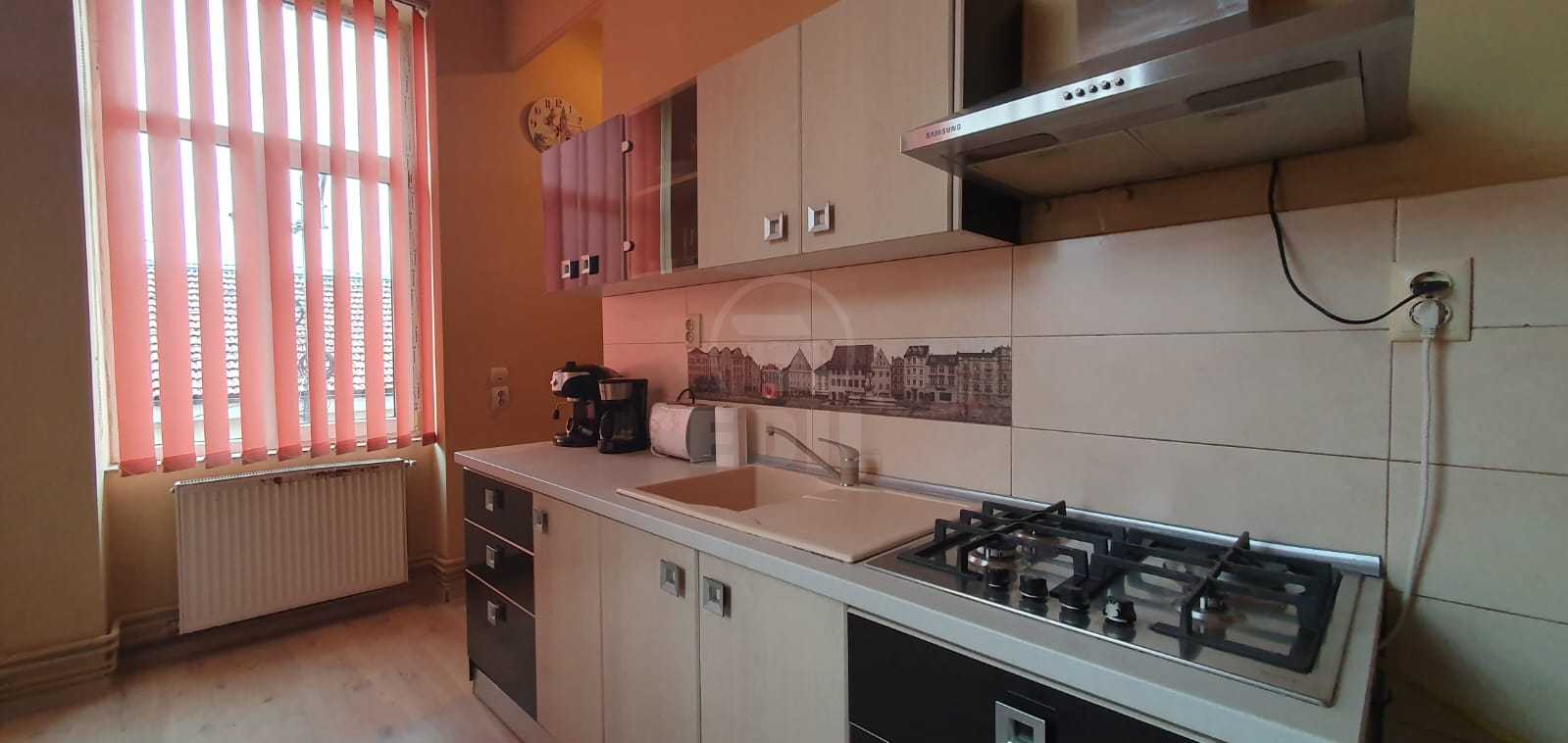 Rent Apartment 3 Rooms CENTRAL-15