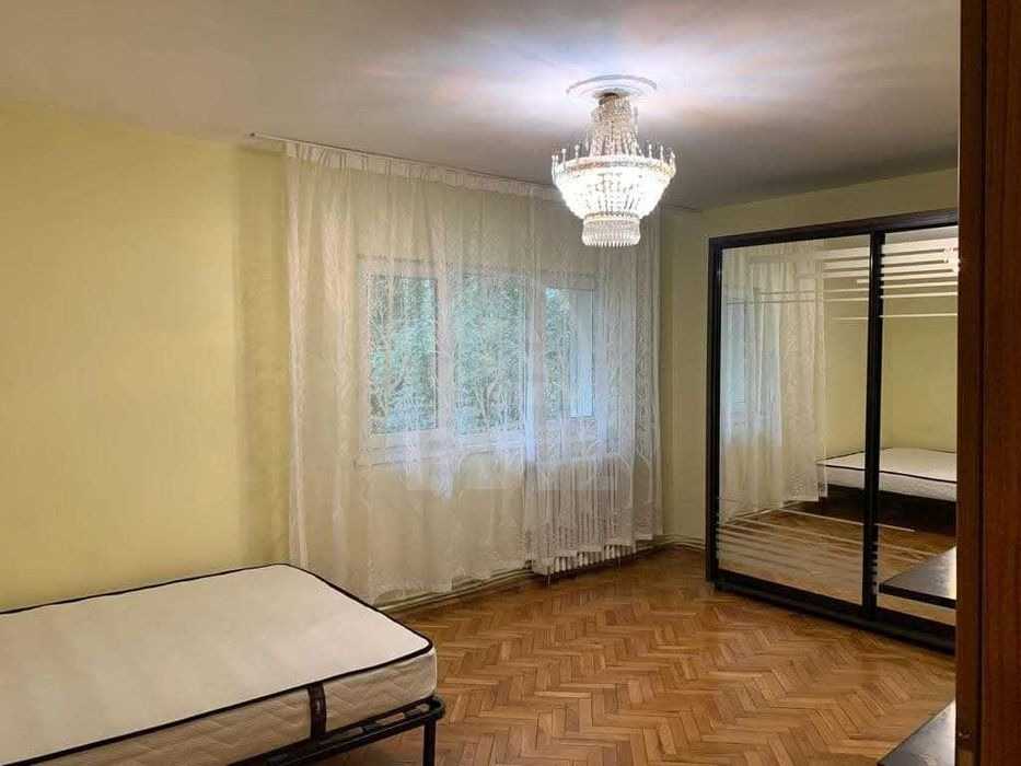 Rent Apartment 3 Rooms ZORILOR