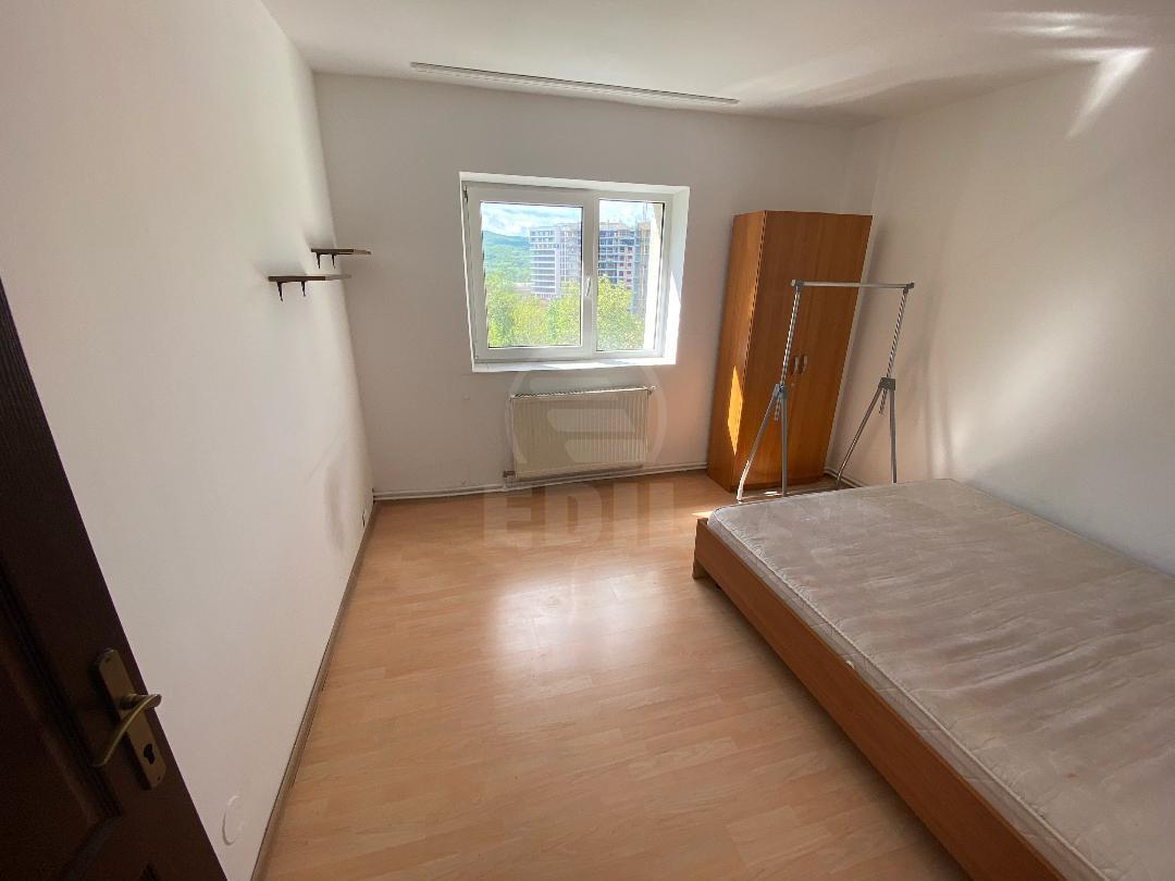 Inchiriere Apartament 4 camere ZORILOR