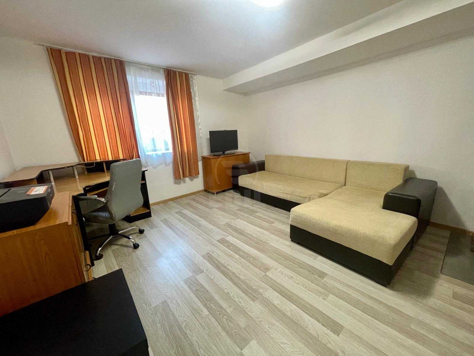 Inchiriere Apartament 2 camere CENTRAL-2