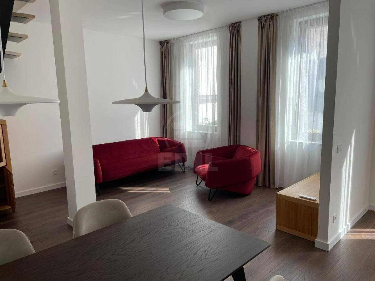 Inchiriere Casa 3 camere CENTRU